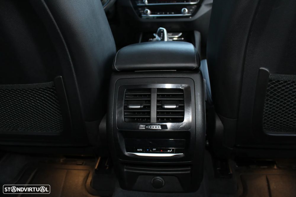 BMW X3 20 d xDrive Advantage - 25