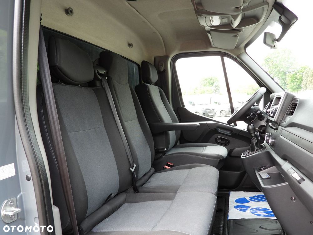 Renault MASTER PLANDEKA 10 PALET WEBASTO TEMPOMAT LEDY PNEUMATYKA KLIMATYZACJA  165KM - 37