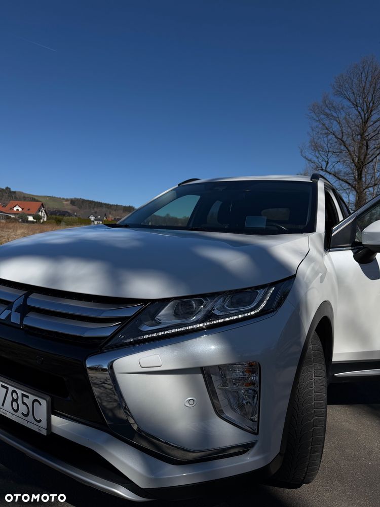 Mitsubishi Eclipse Cross - 11