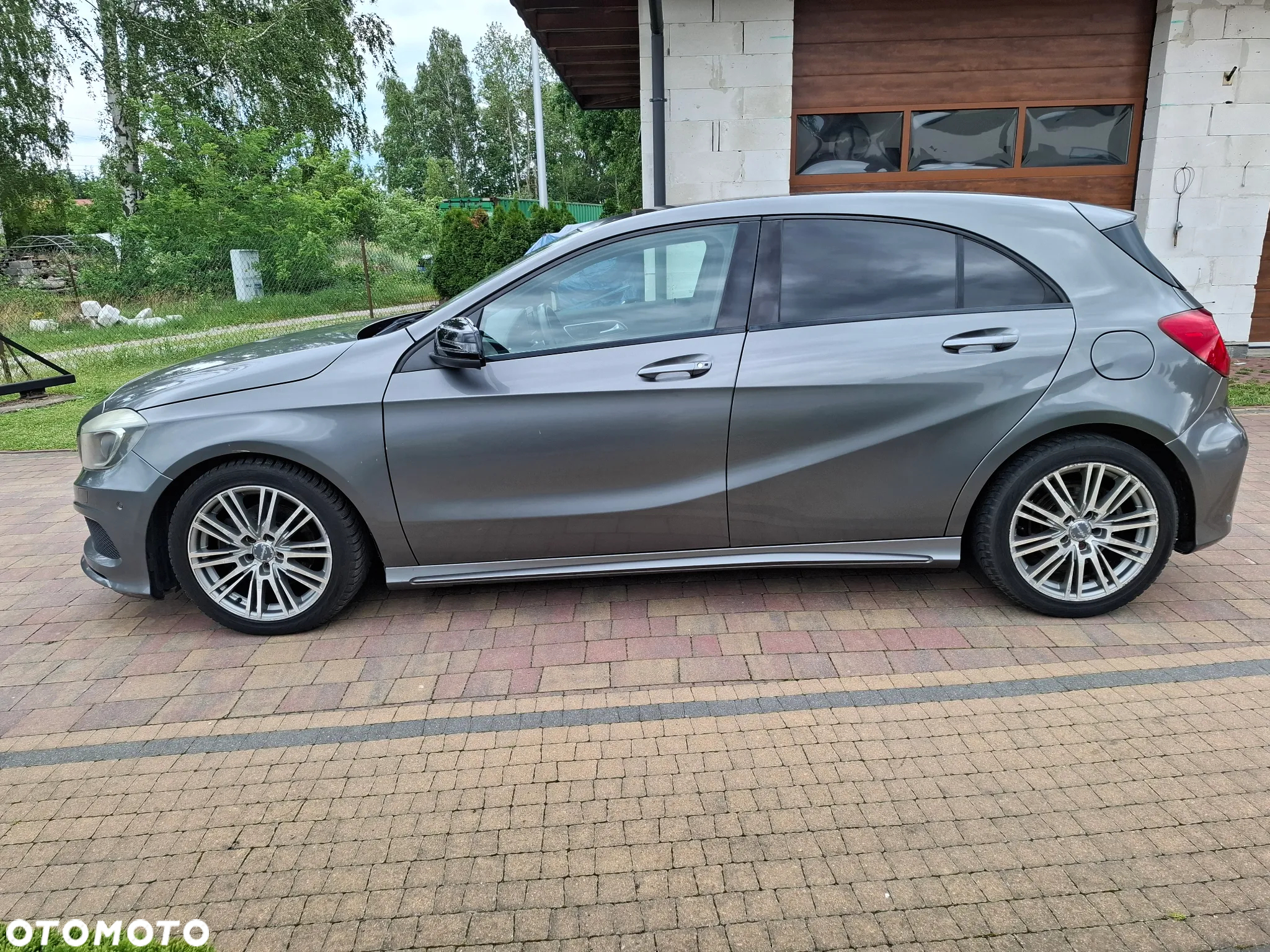 Mercedes-Benz Klasa A 200 7G-DCT AMG Line - 4