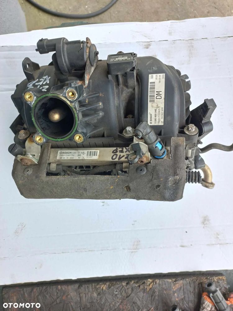 Kolektor ssący Opel Z10XEP