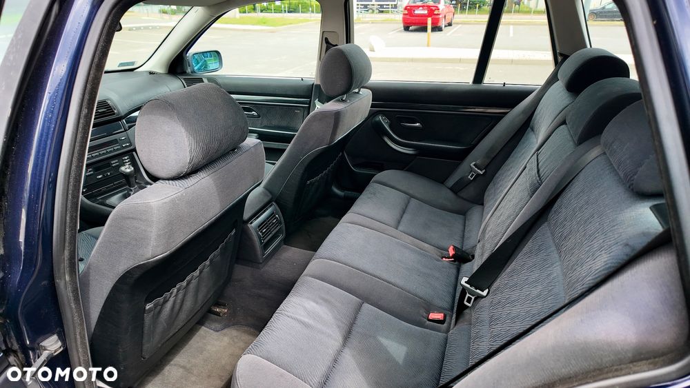 BMW Seria 5 520i - 12