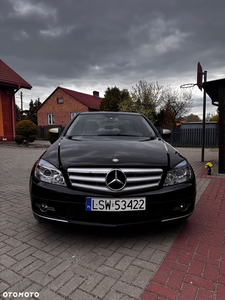 Mercedes-Benz Klasa C 220 CDI DPF Automatik Avantgarde - 2