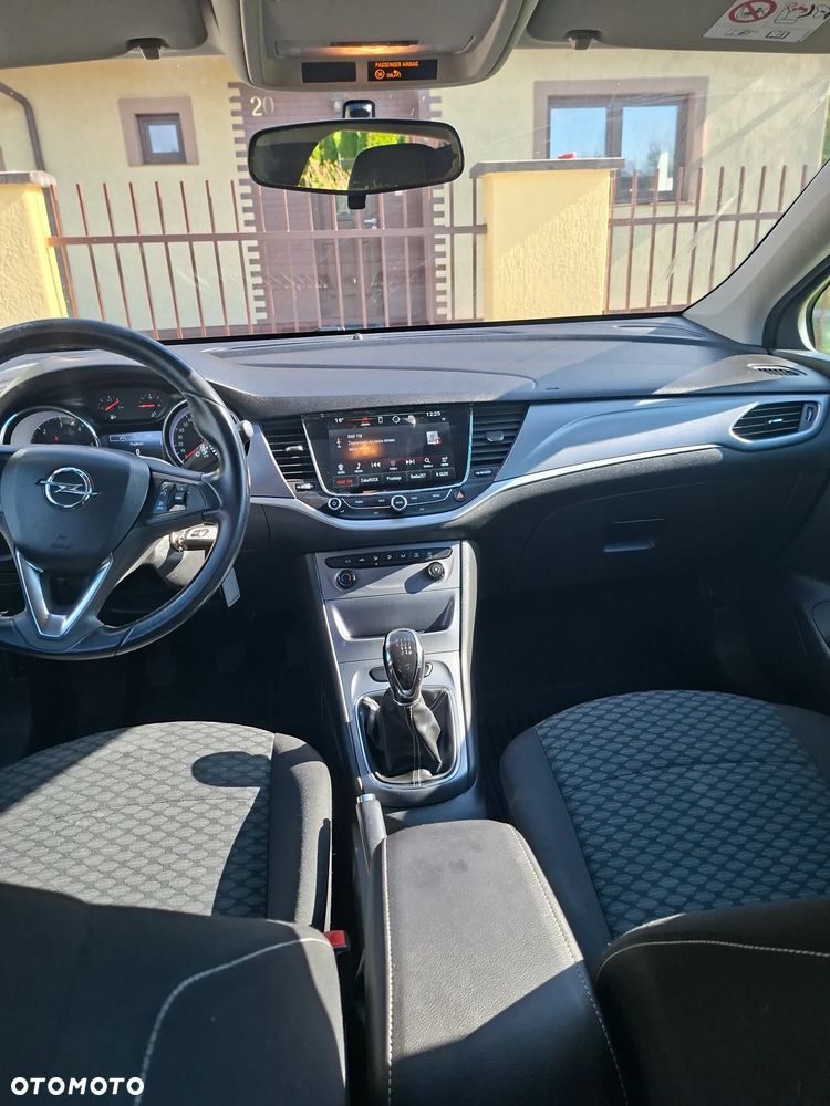 Opel Astra - 11