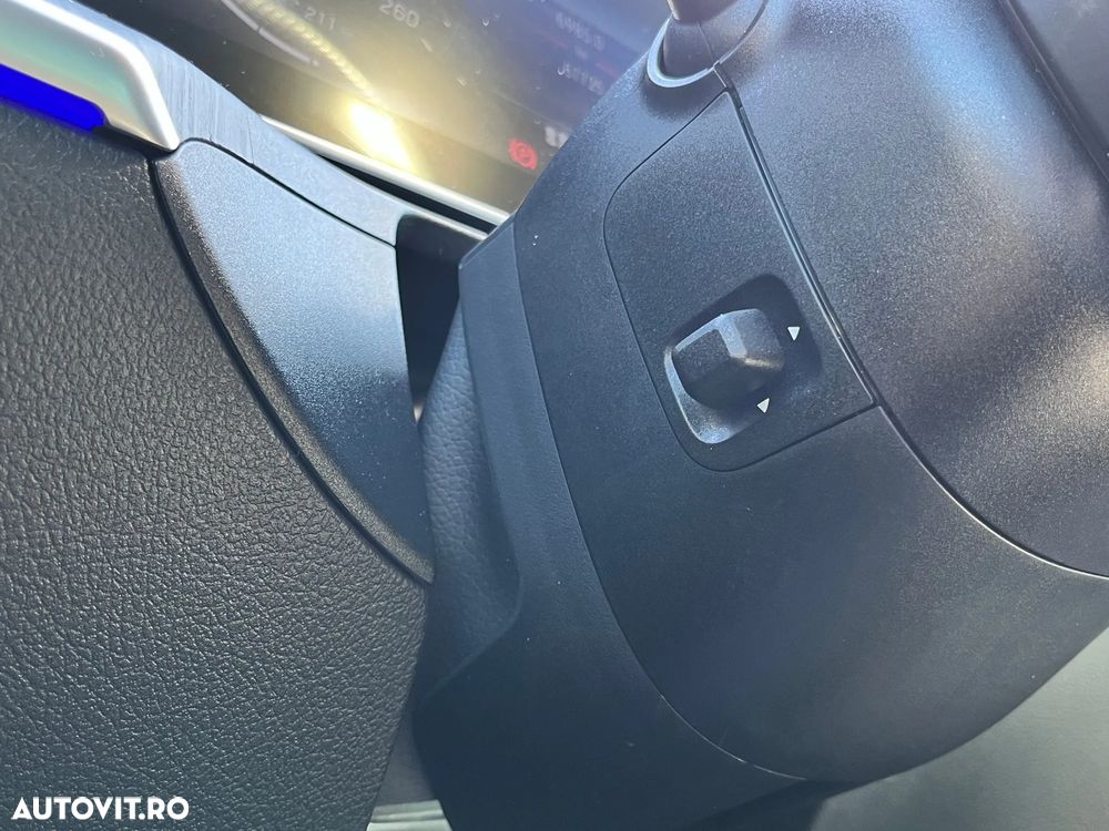 Mercedes-Benz C 300 4MATIC 9G-TRONIC - 18