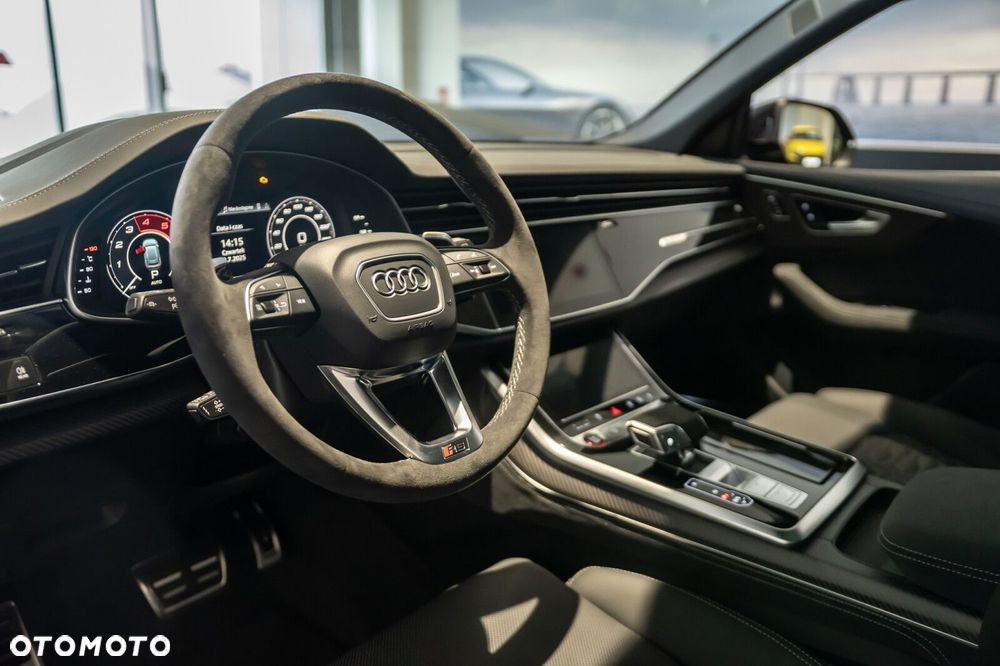 Audi RS Q8 - 11