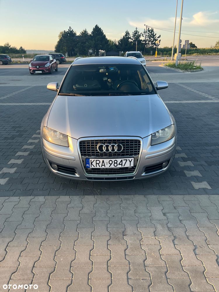 Audi A3 Sportback 2.0 TDI DPF Ambition - 1