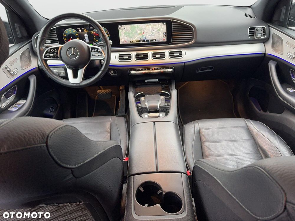 Mercedes-Benz GLE - 23