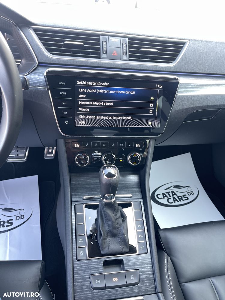 Skoda Superb 2.0 TDI DSG Selection - 36