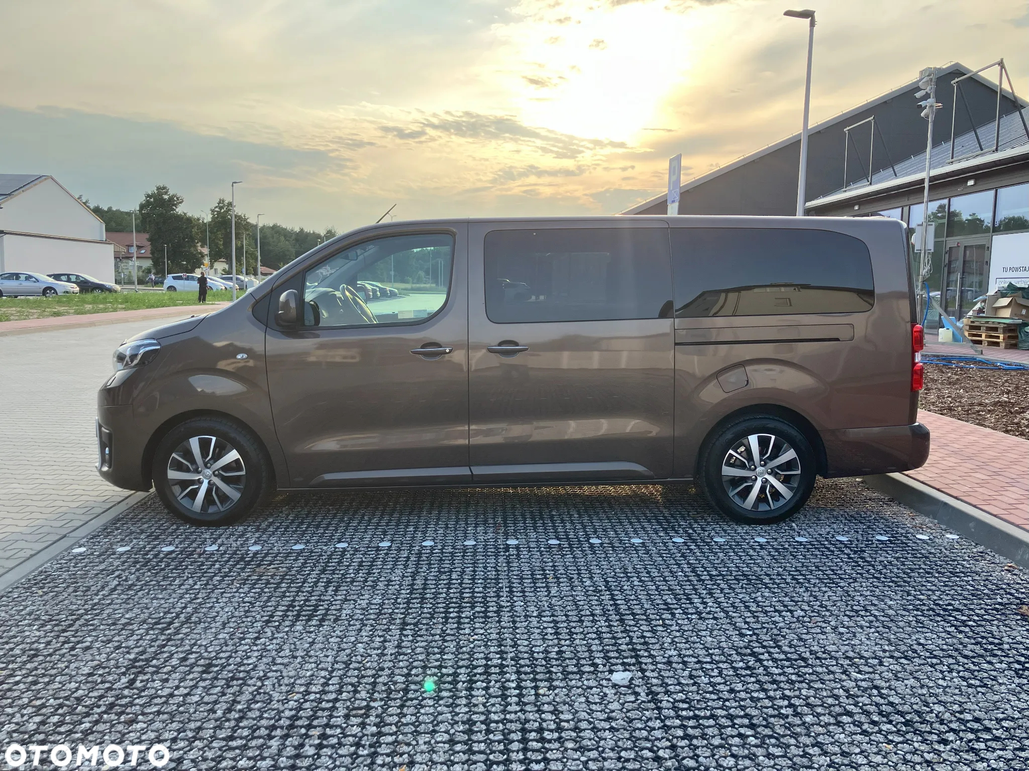 Toyota Proace Verso 2.0 D4-D Long Family - 6