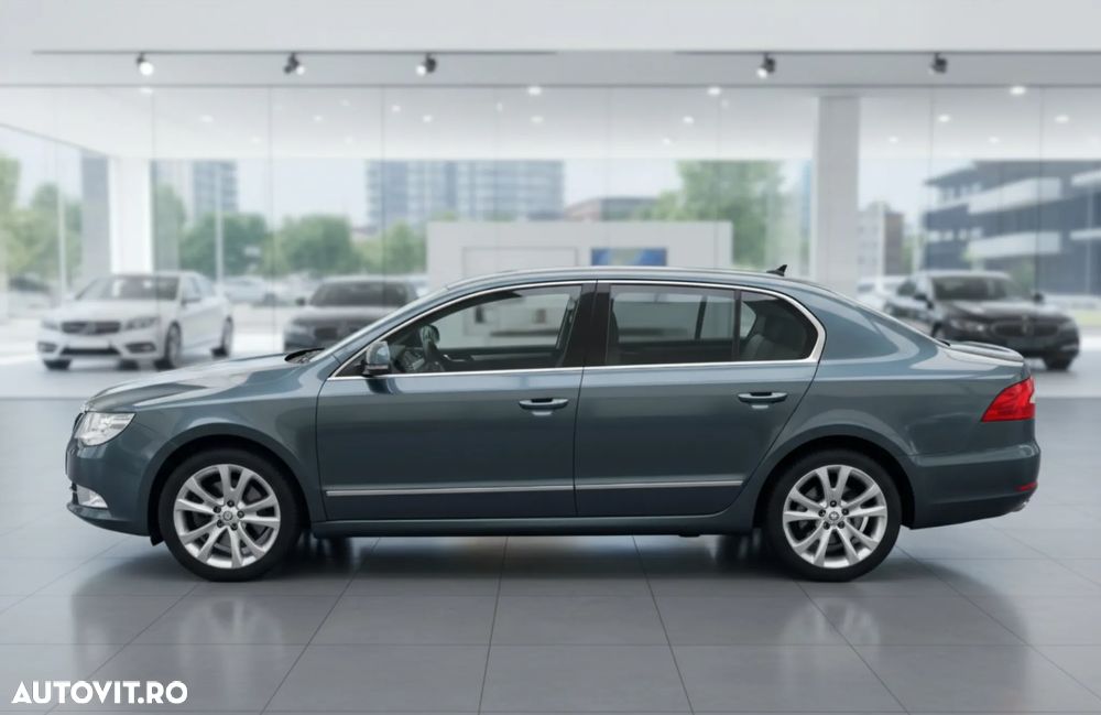 Skoda Superb 2.0 TDI PD Comfort - 4