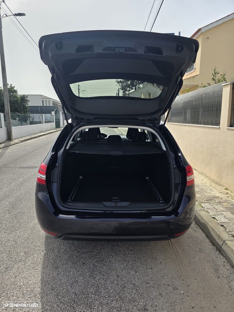 Peugeot 308 SW - 18