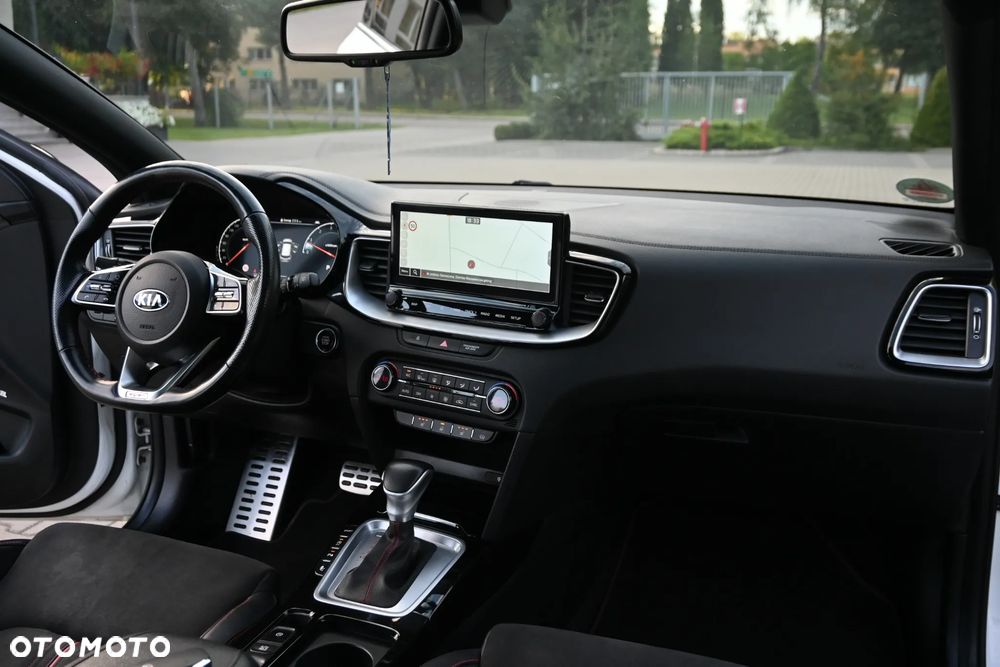 Kia ProCeed 1.6 T-GDI DCT7 OPF GT - 29