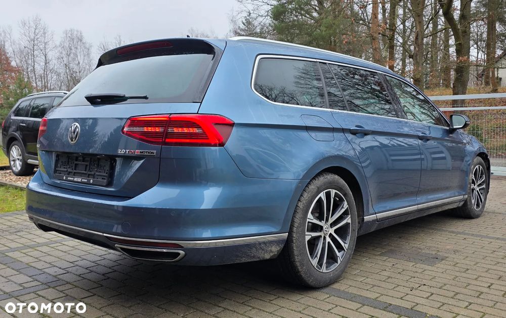 Volkswagen Passat 2.0 TDI SCR DSG 4Motion Business - 8