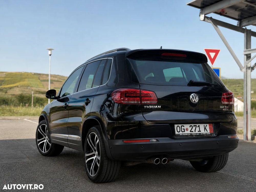 Volkswagen Tiguan - 23