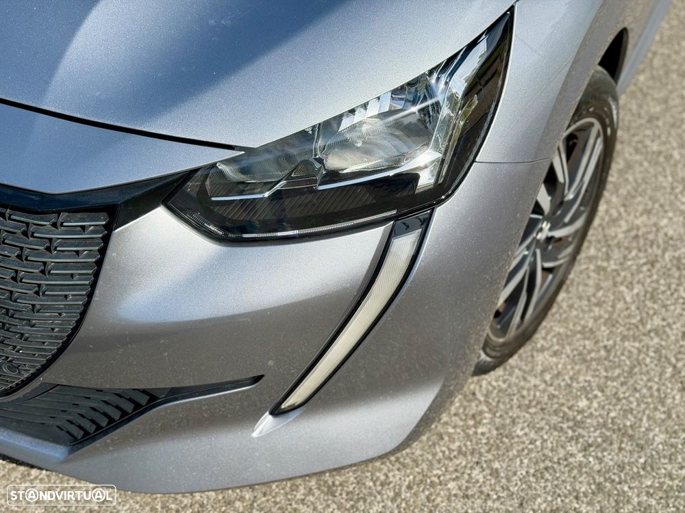 Peugeot 208 PureTech 100 GT - 2