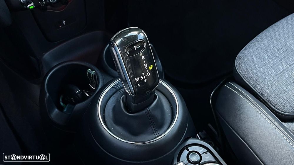 MINI 5 Portas One Auto - 16