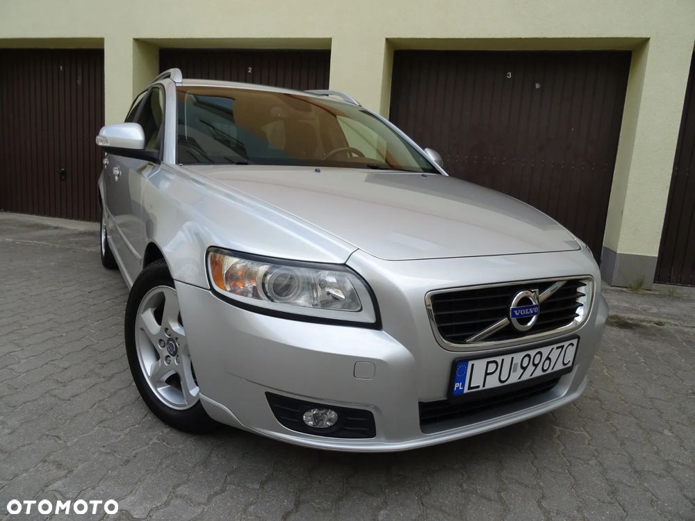 Volvo V50 DPF DRIVe Momentum - 17