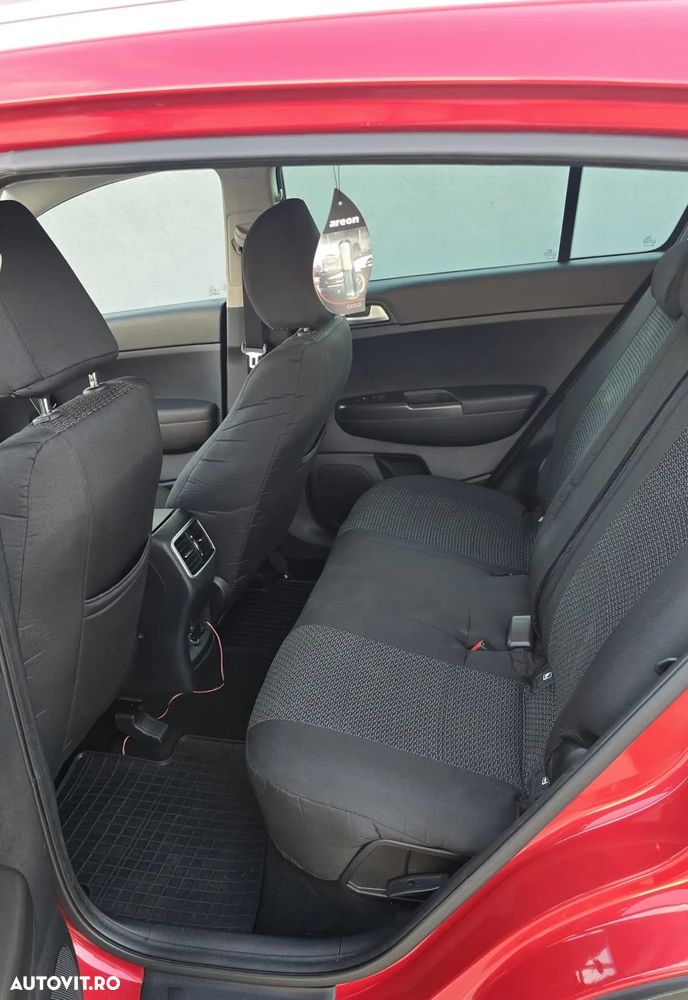 Kia Sportage 1.6 DSL 6MT HP 4x4 Classic - 12