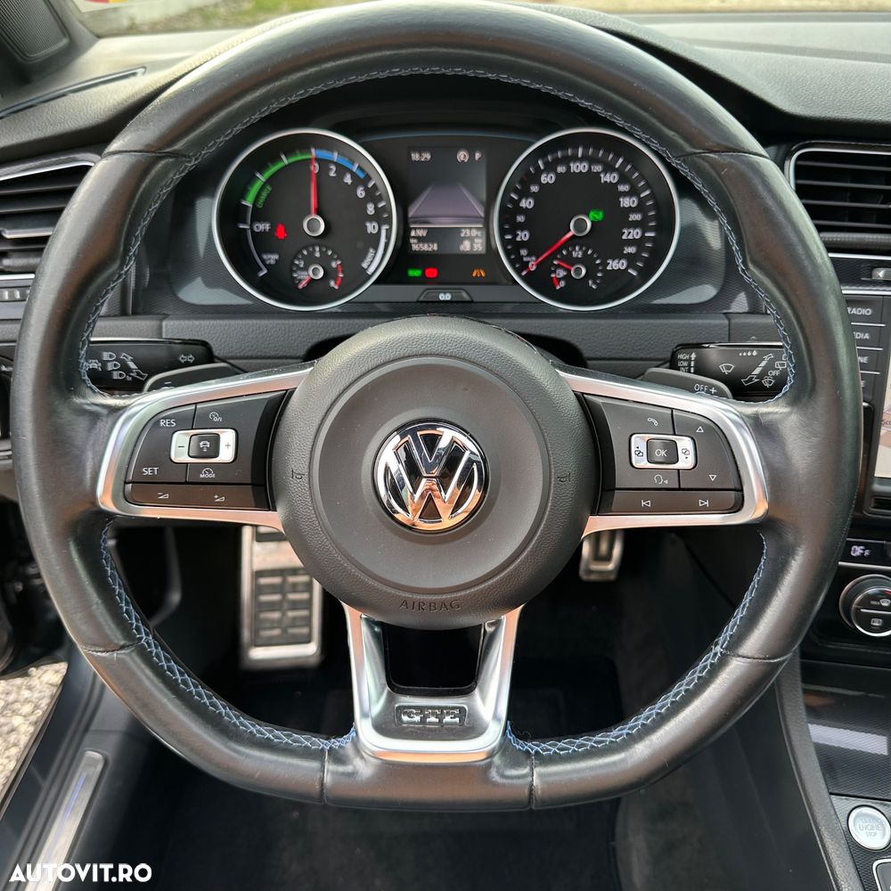 Volkswagen Golf 1.4 GTE Plug-In-Hybrid DSG - 5