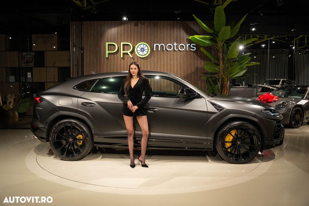 Lamborghini URUS - 3