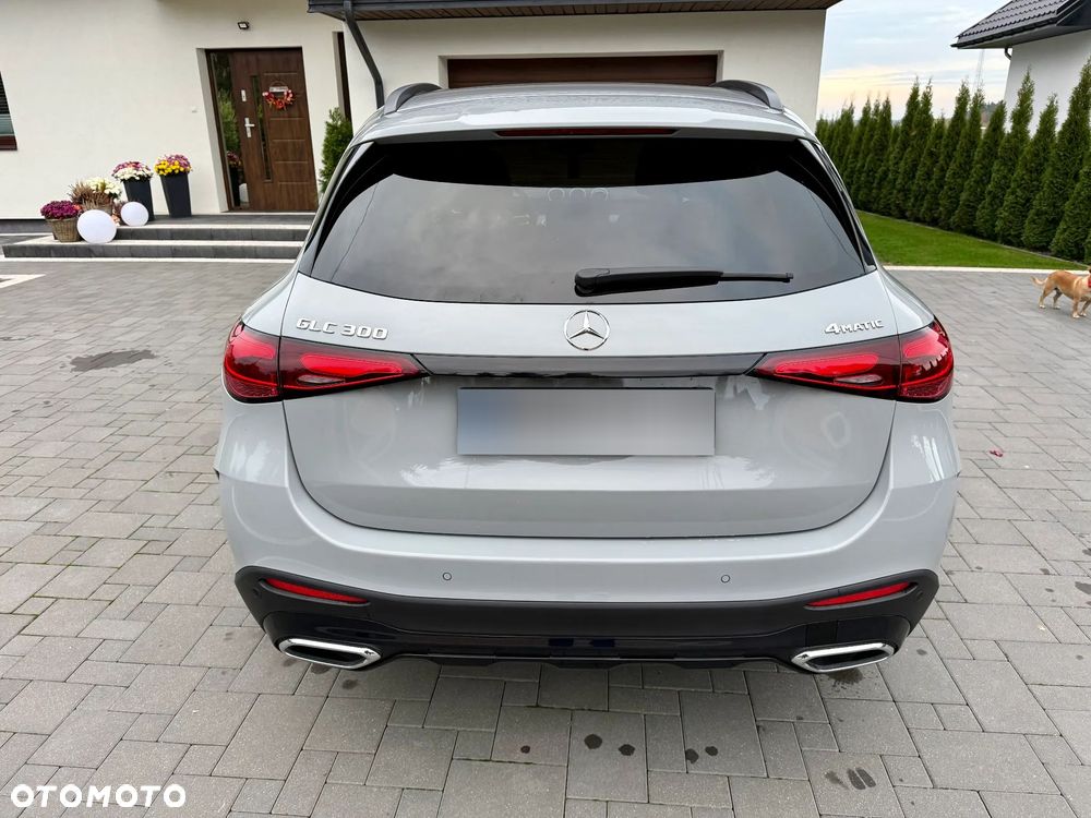 Mercedes-Benz GLC - 9