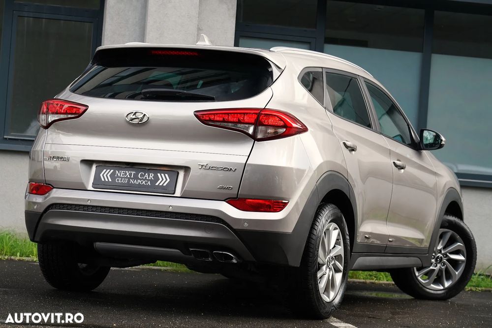 Hyundai Tucson 2.0 CRDI 4WD Automatik Style - 5