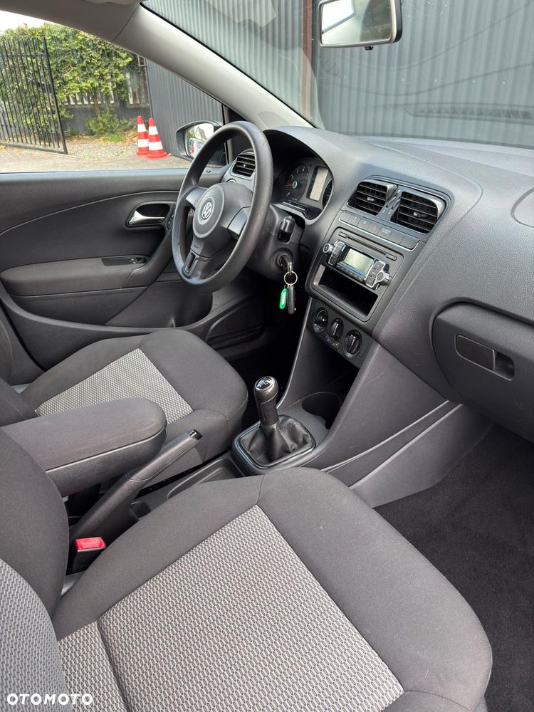 Volkswagen Polo 1.2 Comfortline - 17