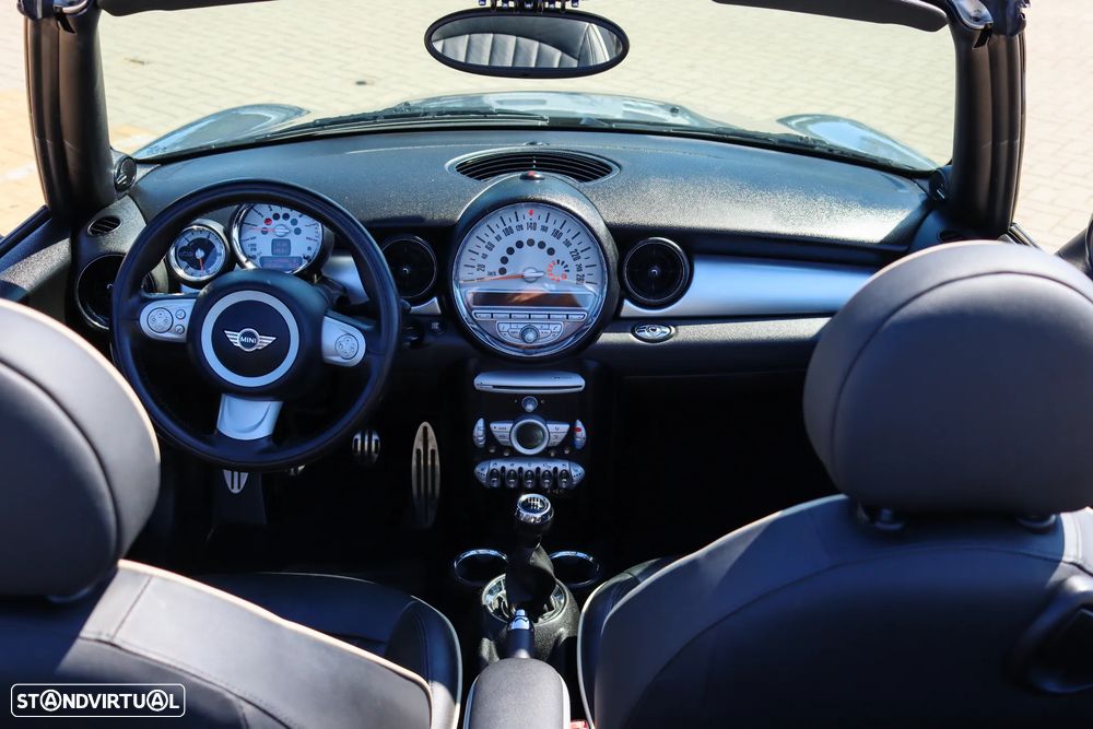 MINI Cabrio Cooper S - 5