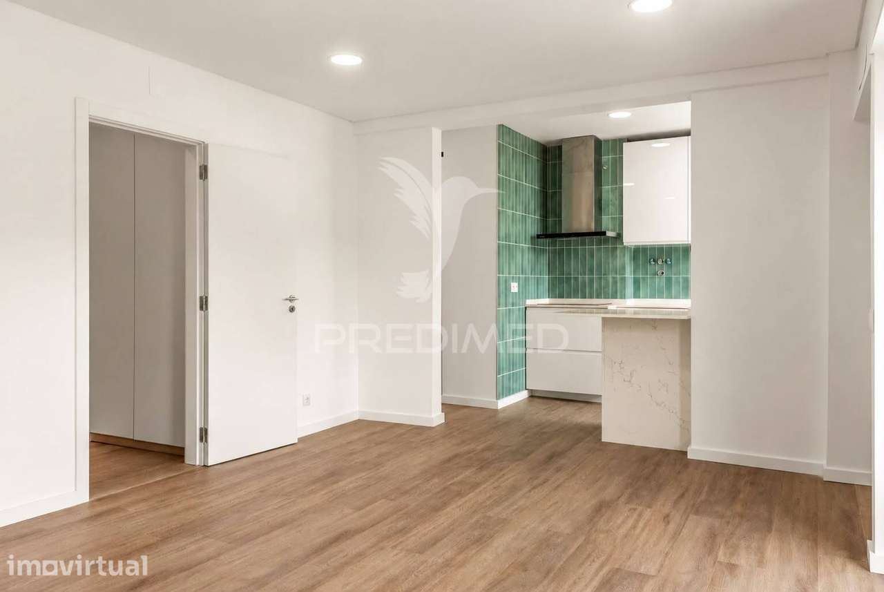 Apartamento T2 à venda, Flamenga, Santo António dos Cavaleiros - Grande imagem: 4/20