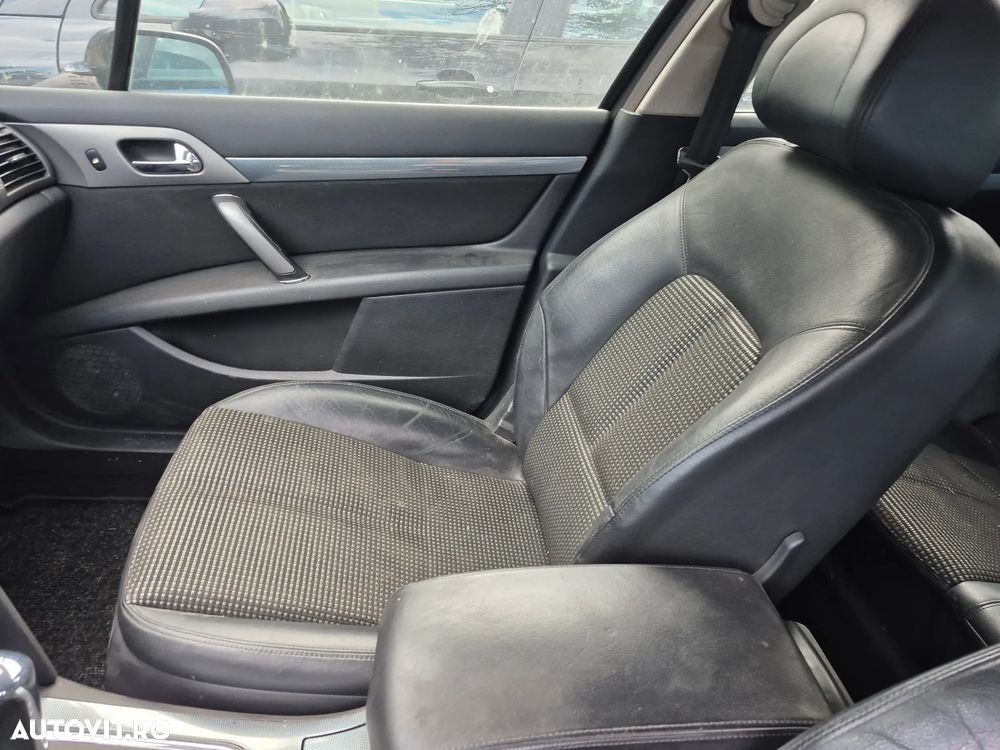 Peugeot 407 HDi 135 Automatik Sport - 33