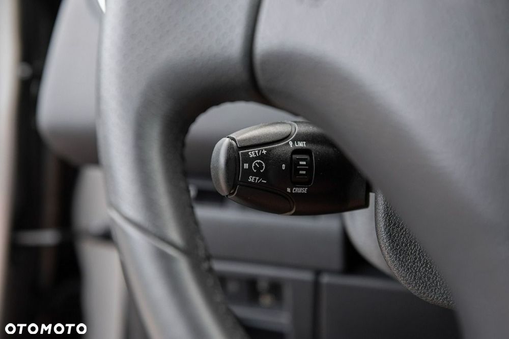 Peugeot 3008 HDi 115 Allure - 28