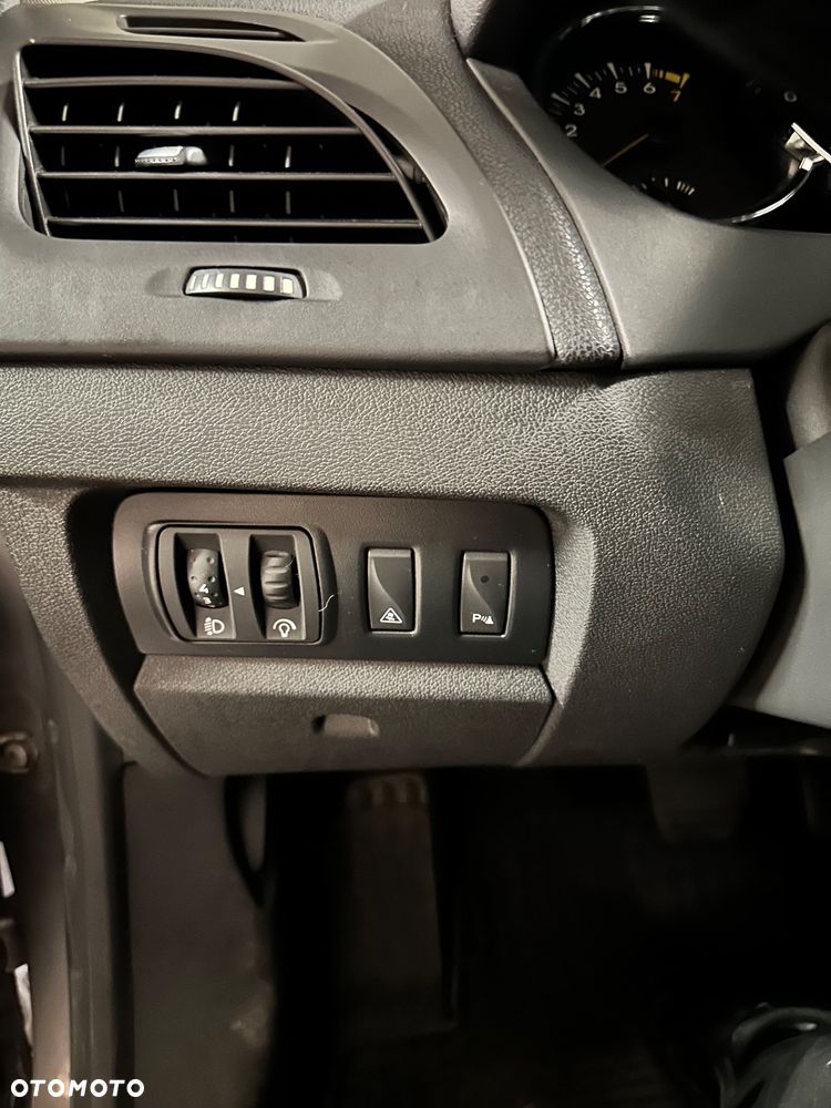 Renault Fluence - 19