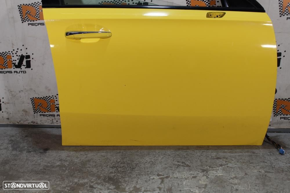 Porta Frente Direita Mercedes-Benz Class A W177 - 2