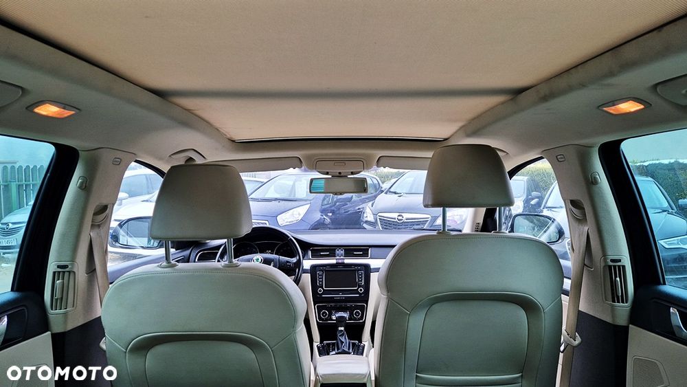 Skoda Superb 1.8 TSI DSG Exclusive - 34