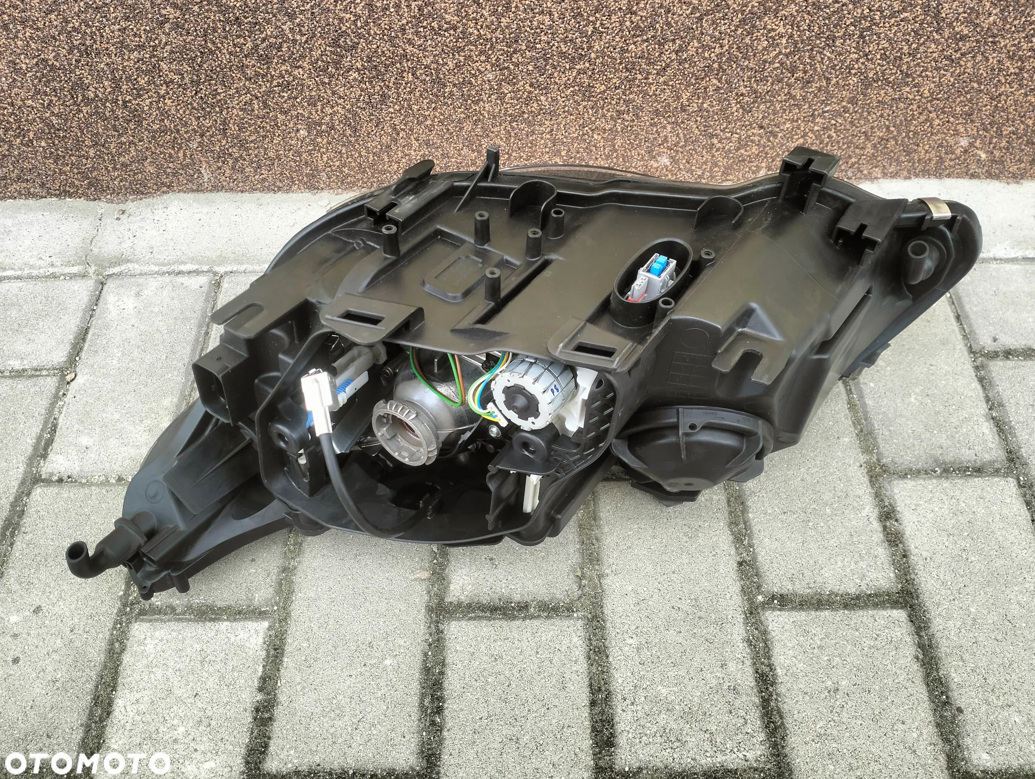 LAMPA LAMPY PRAWA BMW 5 E60 E61 XENON LIFT LCI - 4