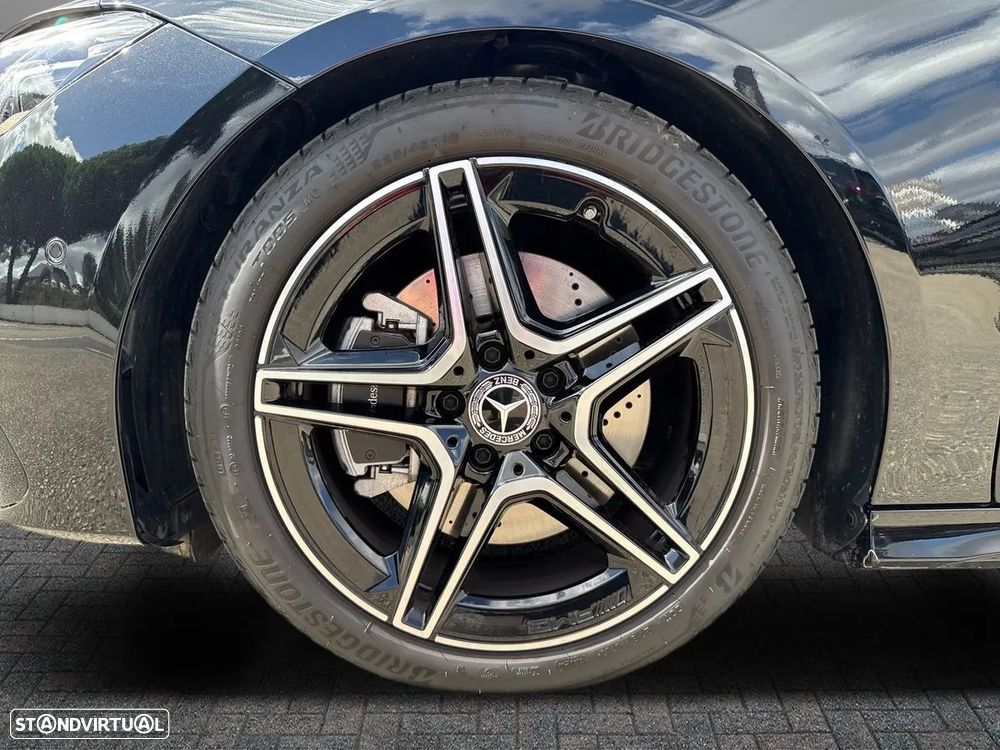 Mercedes-Benz CLA 200 d Shooting Brake AMG Line Aut. - 5