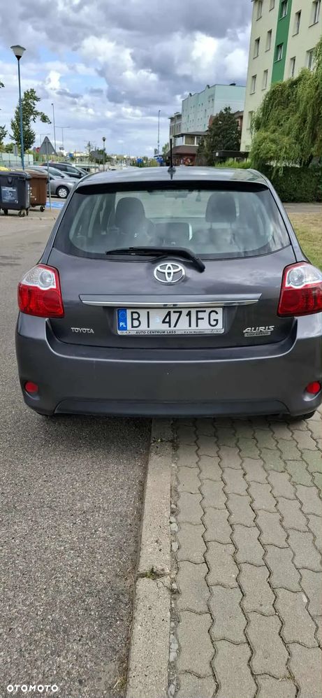 Toyota Auris 1.33 VVT-i - 5