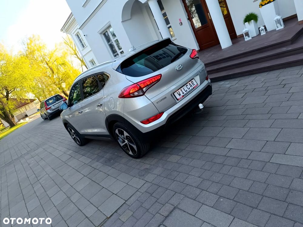 Hyundai Tucson 1.7 CRDI BlueDrive GO 2WD - 19