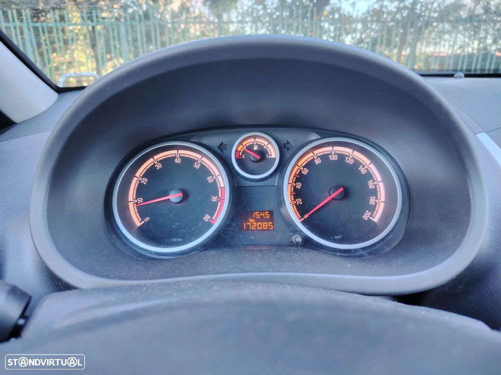 Opel Corsa 1.2 Enjoy FlexFuel - 4