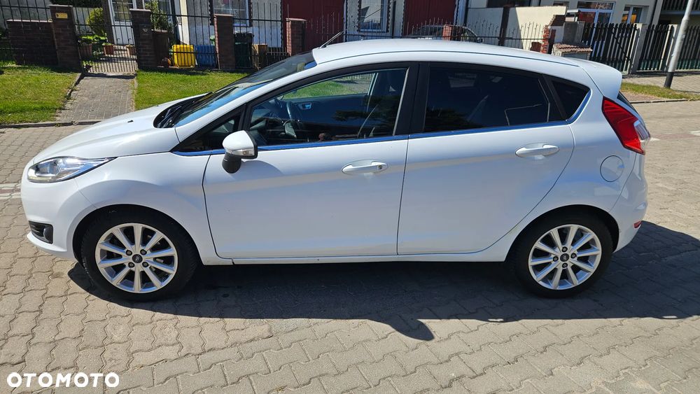 Ford Fiesta 1.0 EcoBoost Titanium - 10