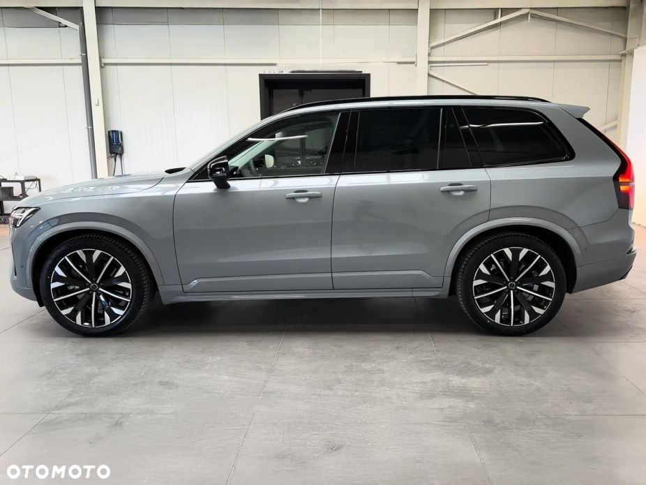 Volvo XC 90 B5 B AWD Ultra Dark 7os - 4