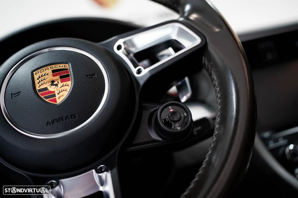 Porsche 911 (991) Carrera 2 S PDK - 36