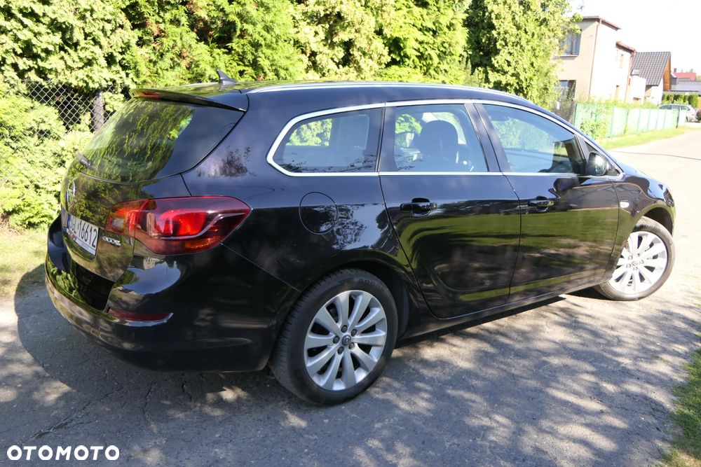 Opel Astra 1.4 EcoFLEX Innovation - 11