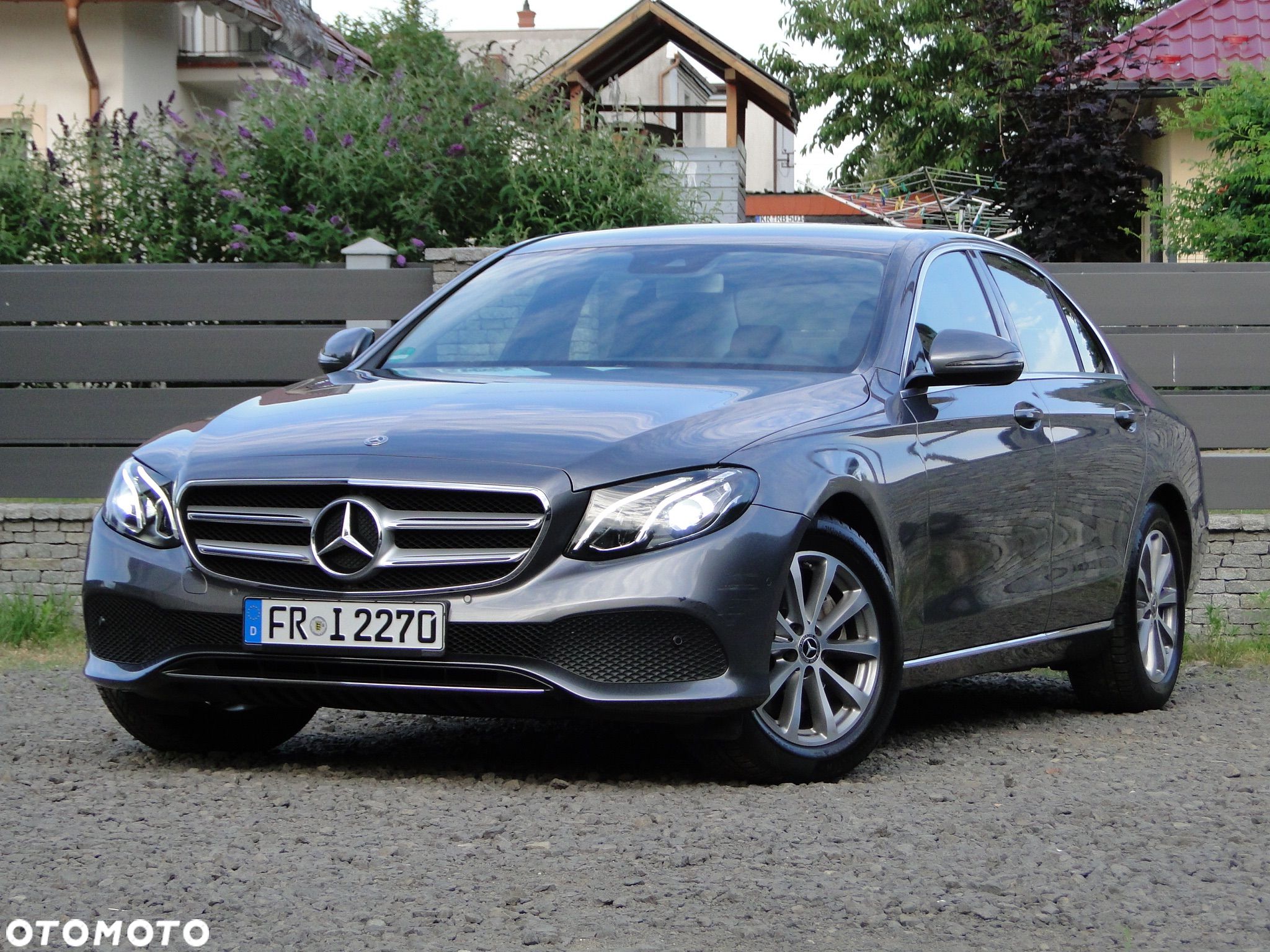 Mercedes-Benz Klasa E 250 9G-TRONIC Avantgarde - 1