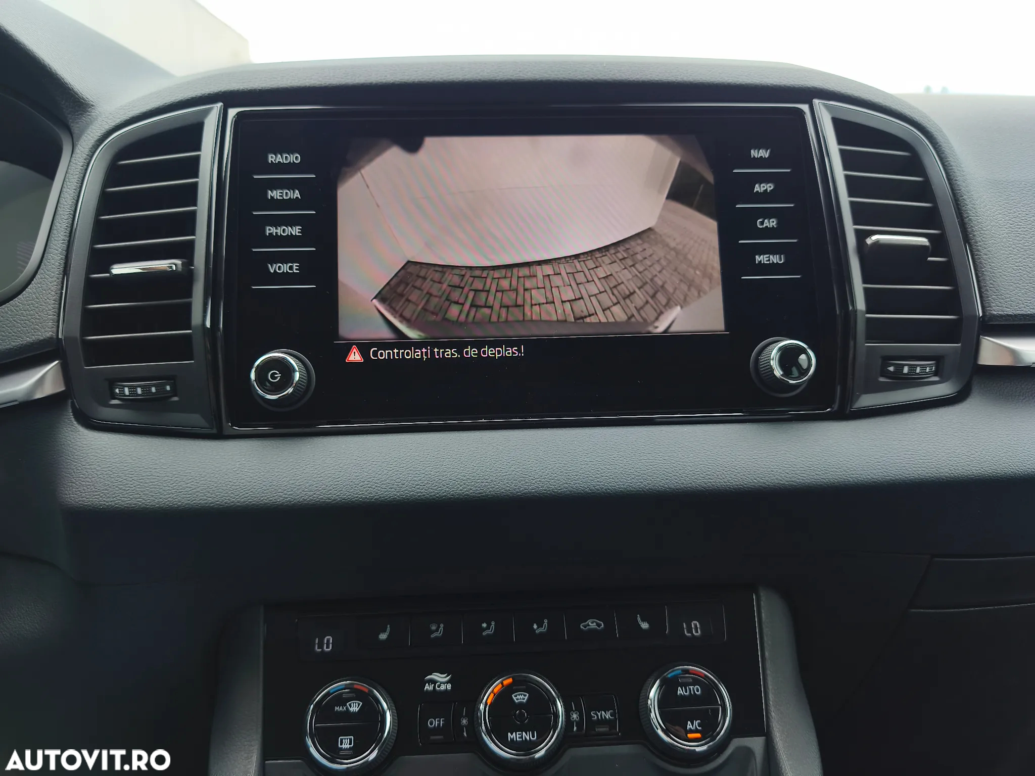 Skoda Karoq 1.5 TSI DSG Selection - 17