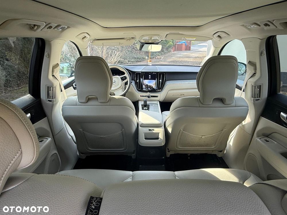 Volvo XC 60 - 17