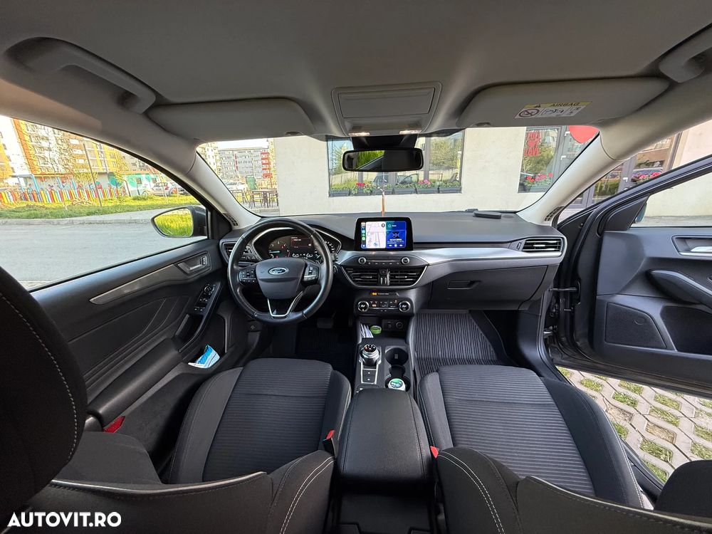 Ford Focus 2.0 EcoBlue Active Business - 17