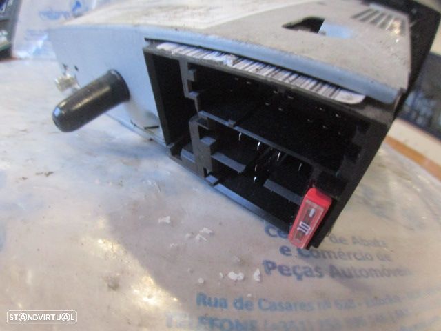 Radios 8R1035652A 1560873490 ALFA ROMEO MITO FASE 1 2019 1.3JTD 90CV 3P PRETO ORIGINAL GMBH Danificado Botões Com Desgaste - 4
