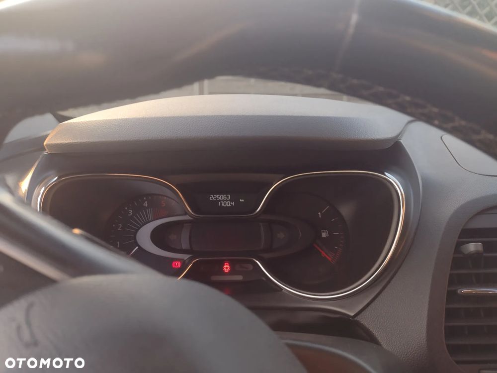 Renault Captur - 12